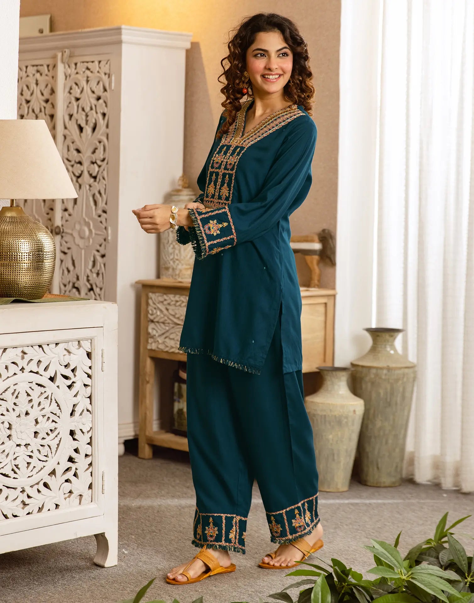 Skylee Rayon Embroidered V-Neck Co-ord Set For Woman