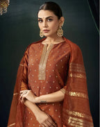 Skylee Taffeta Butti Embroidered Straight 3 Piece Kurta Set For Woman