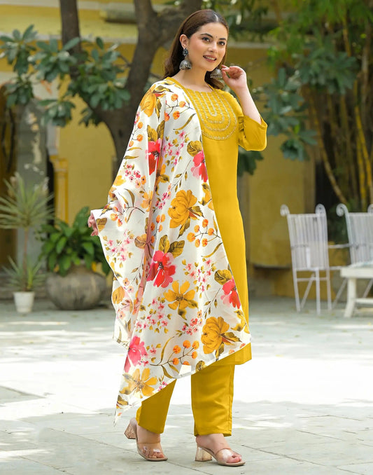 Silk Blend Straight Embroidery Round Neck Kurta with Pant & Dupatta
