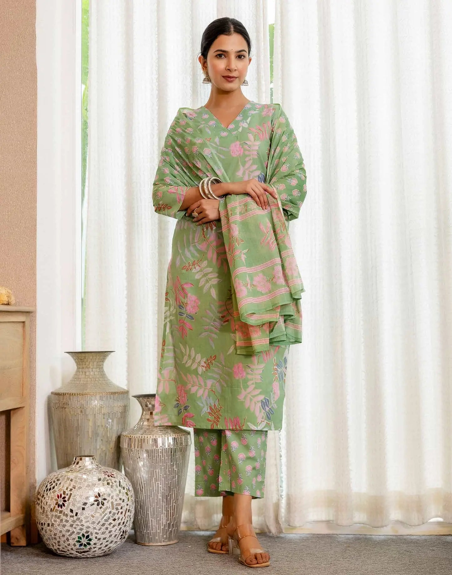 Skylee Light Green Cotton Printed Straight Kurta Set for Women