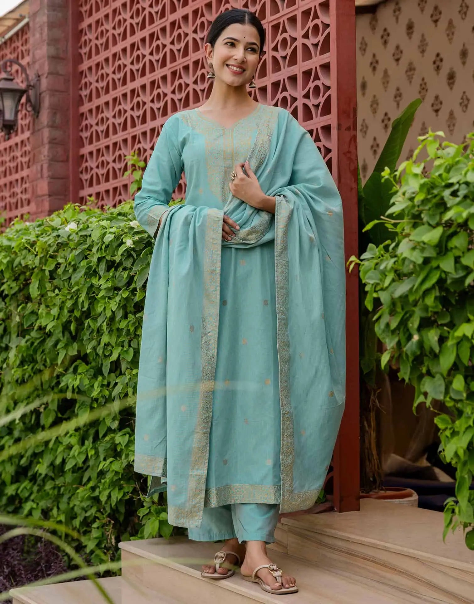 Affordable Light Blue Cotton Woven Straight Kurta Set V-Neck Woven Cotton Kurti with Pant & Dupatta