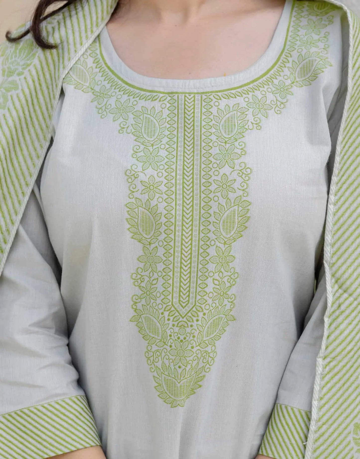 Affordable Grey Cotton Woven Straight Kurta Set Round-Neck Woven Cotton Kurti with Pant & Dupatta