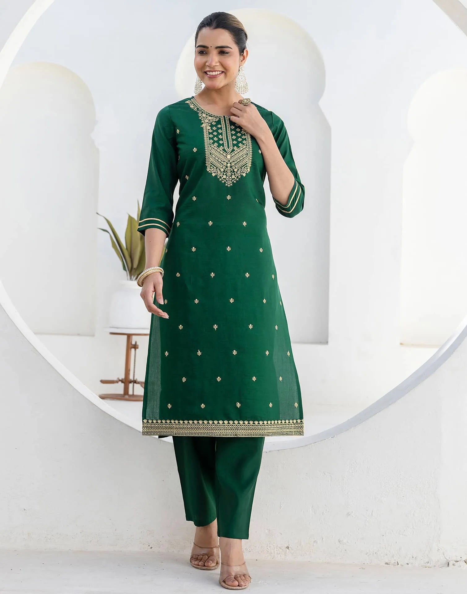 Affordable Dark Green Silk Embroidered Kurta Set with duppatta 
