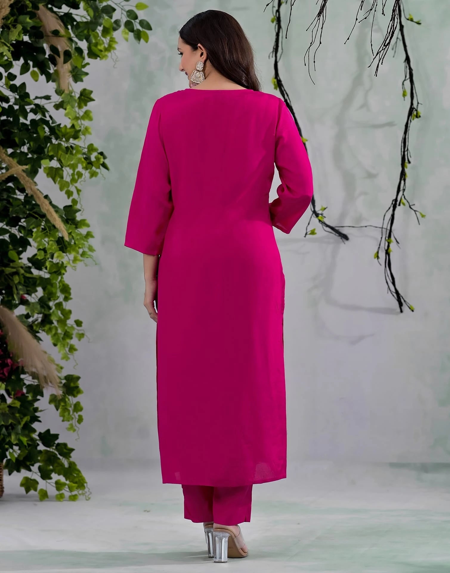 Skylee Silk Blend Embroidered Straight 3 Piece Kurta Set For Woman