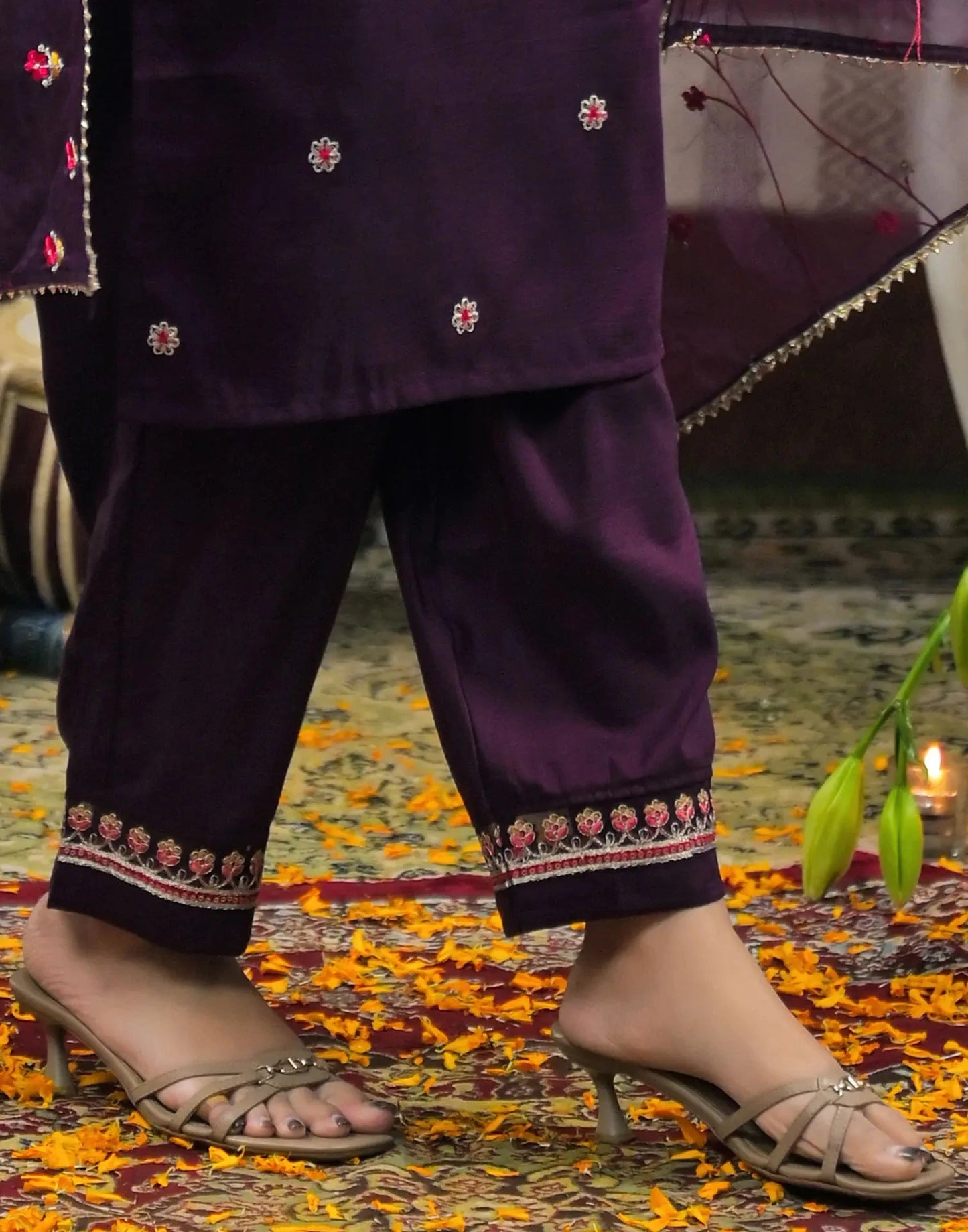 Chinnon Embroidered Round Neck Straight Kurta with Pant & Dupatta