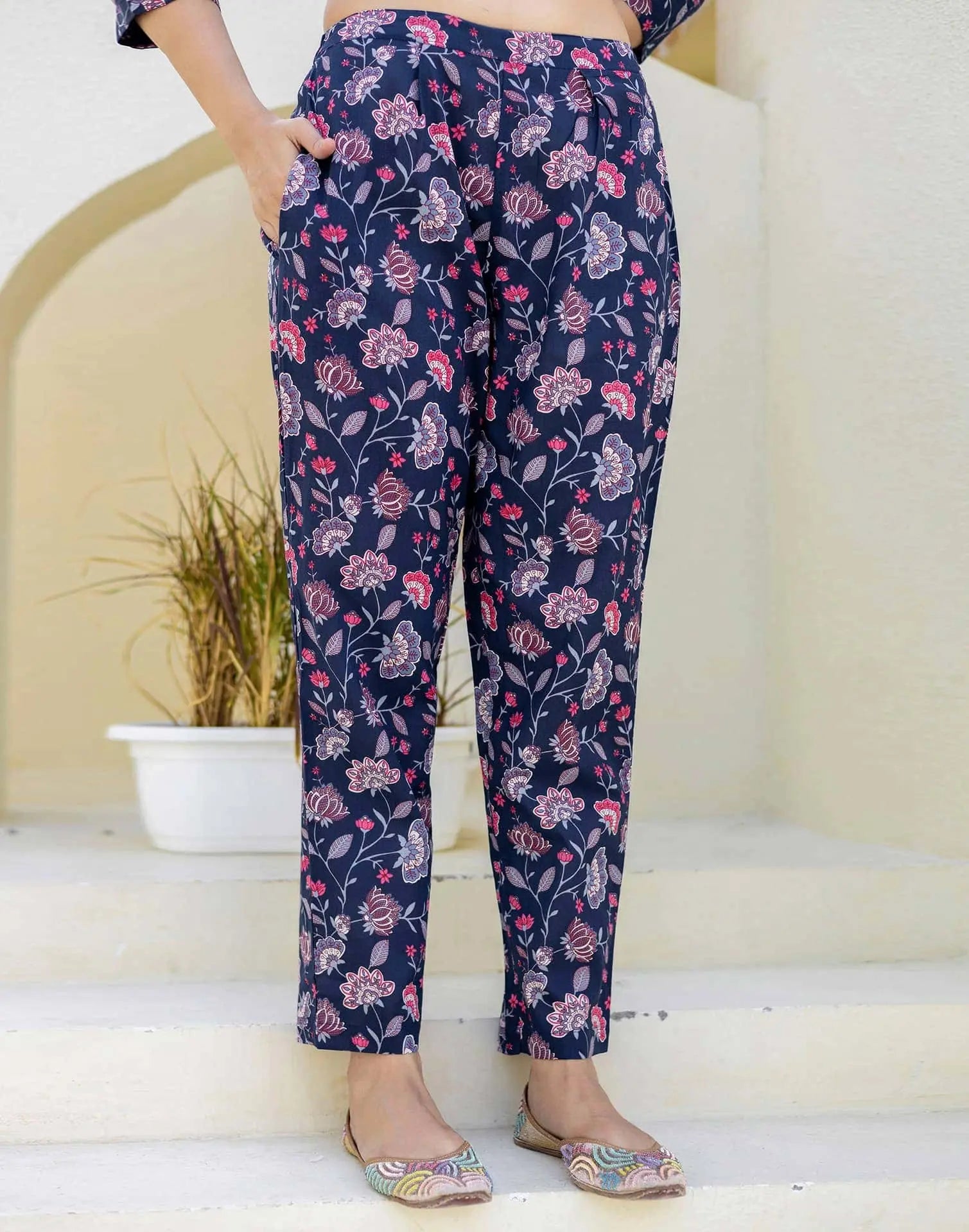 Skylee Viscose Rayon Embroidered Straight 3 Piece Kurta Set For Woman