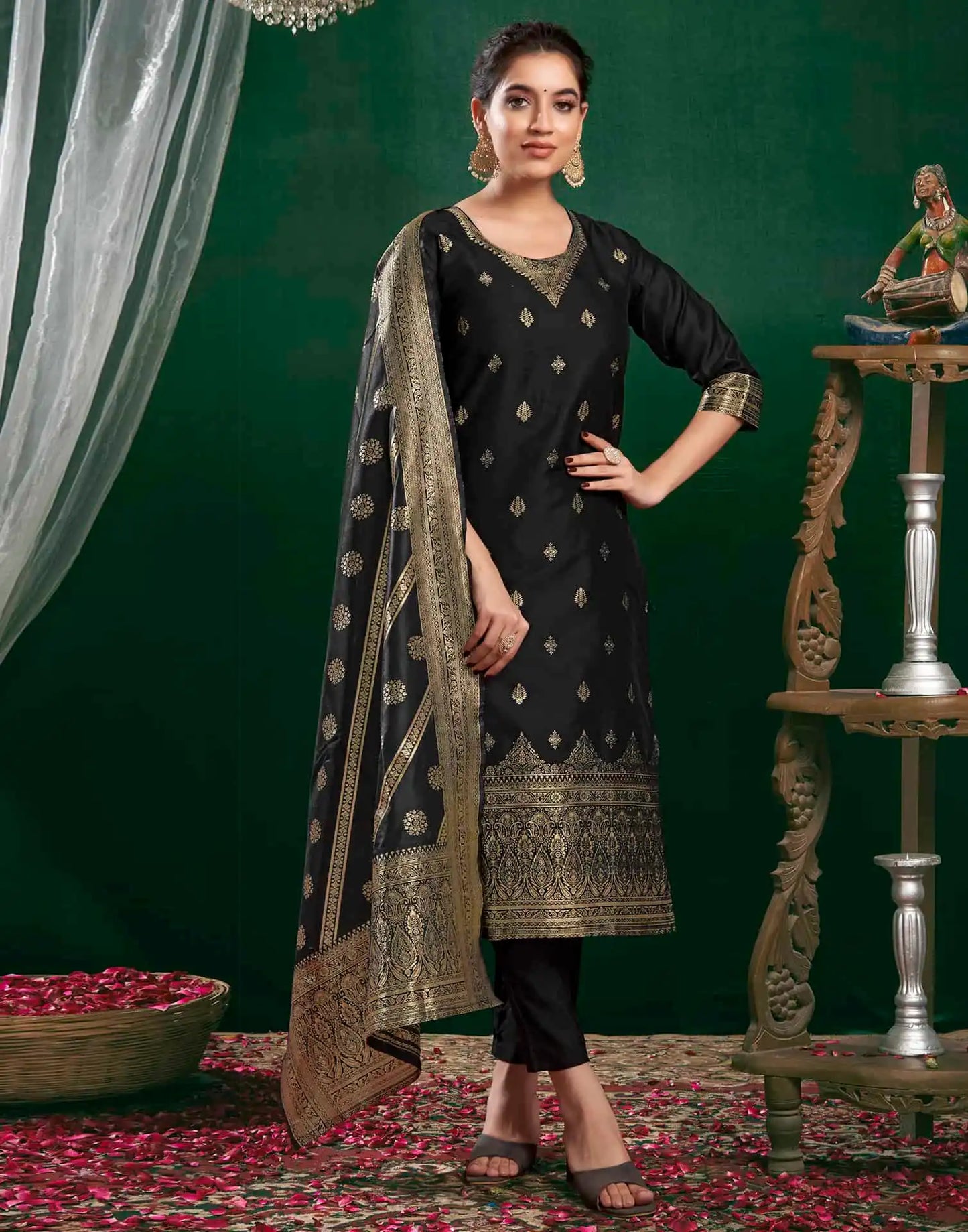 affordable slik kurta set 