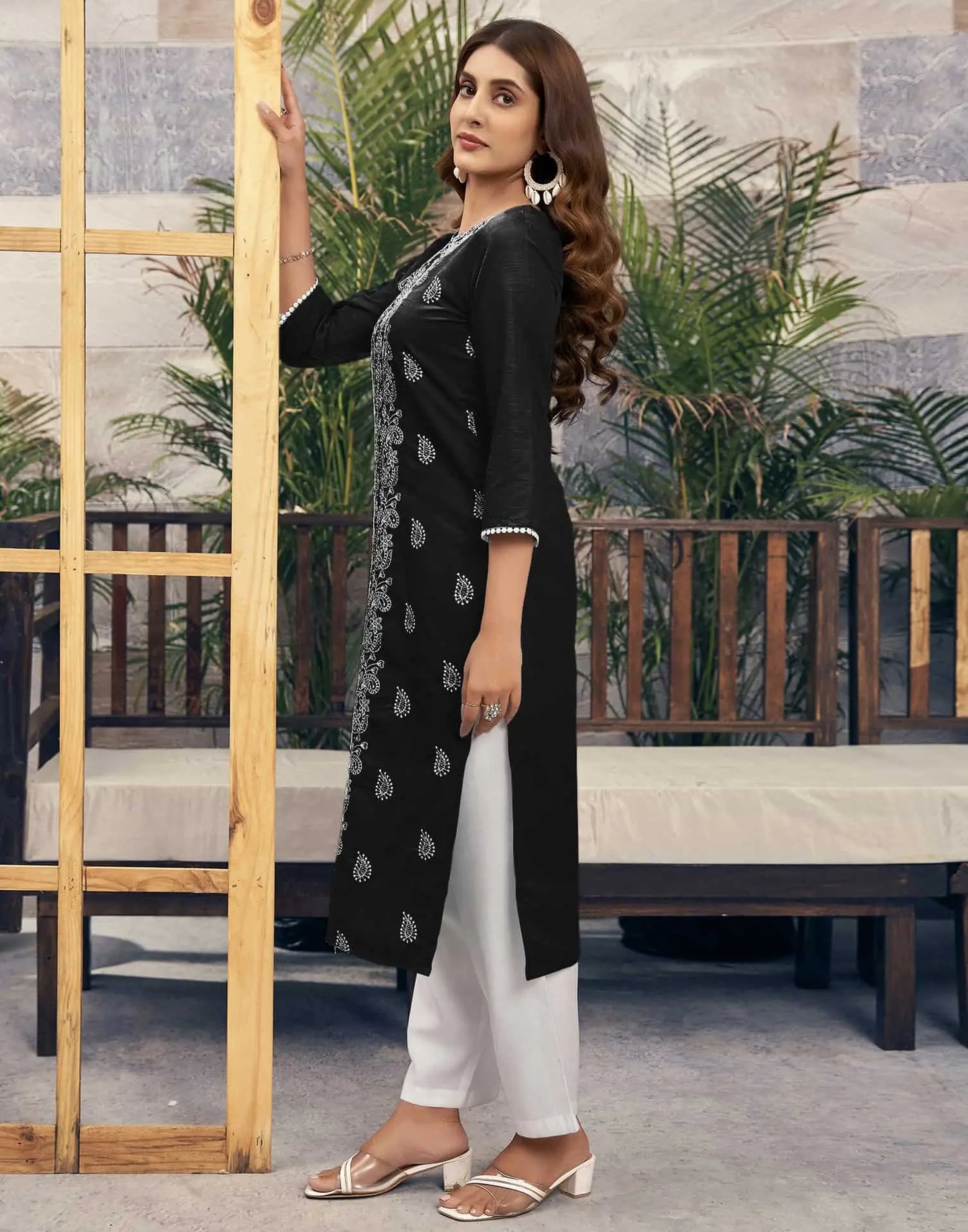 Rayon Embroidered Straight Kurti