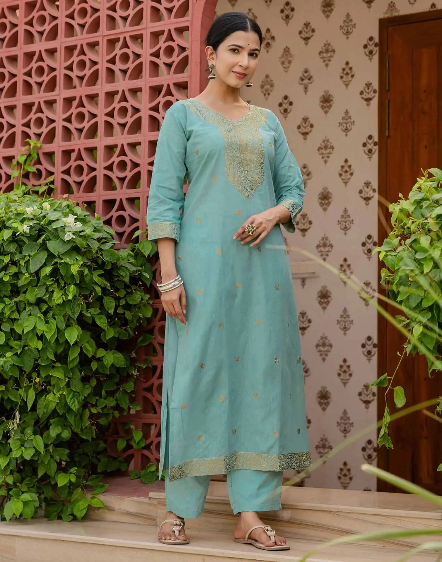 Affordable Light Blue Cotton Woven Straight Kurta Set V-Neck Woven Cotton Kurti with Pant & Dupatta