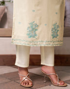 affordable round neck kurta set 