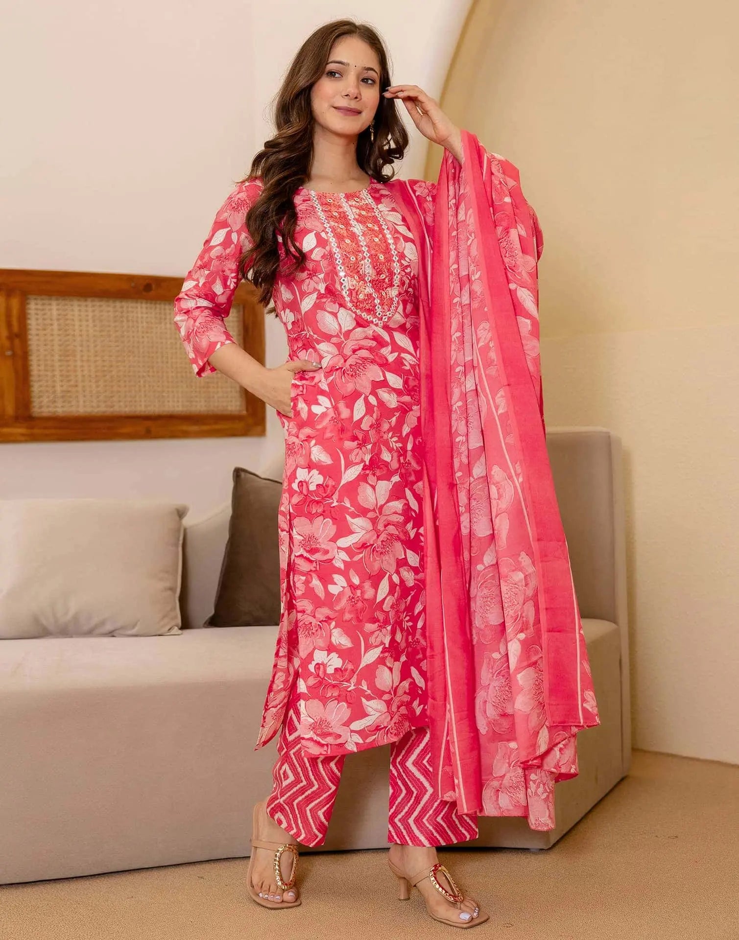 Skylee Viscose Rayon Floral Print Straight 3 Piece Kurta Set For Woman