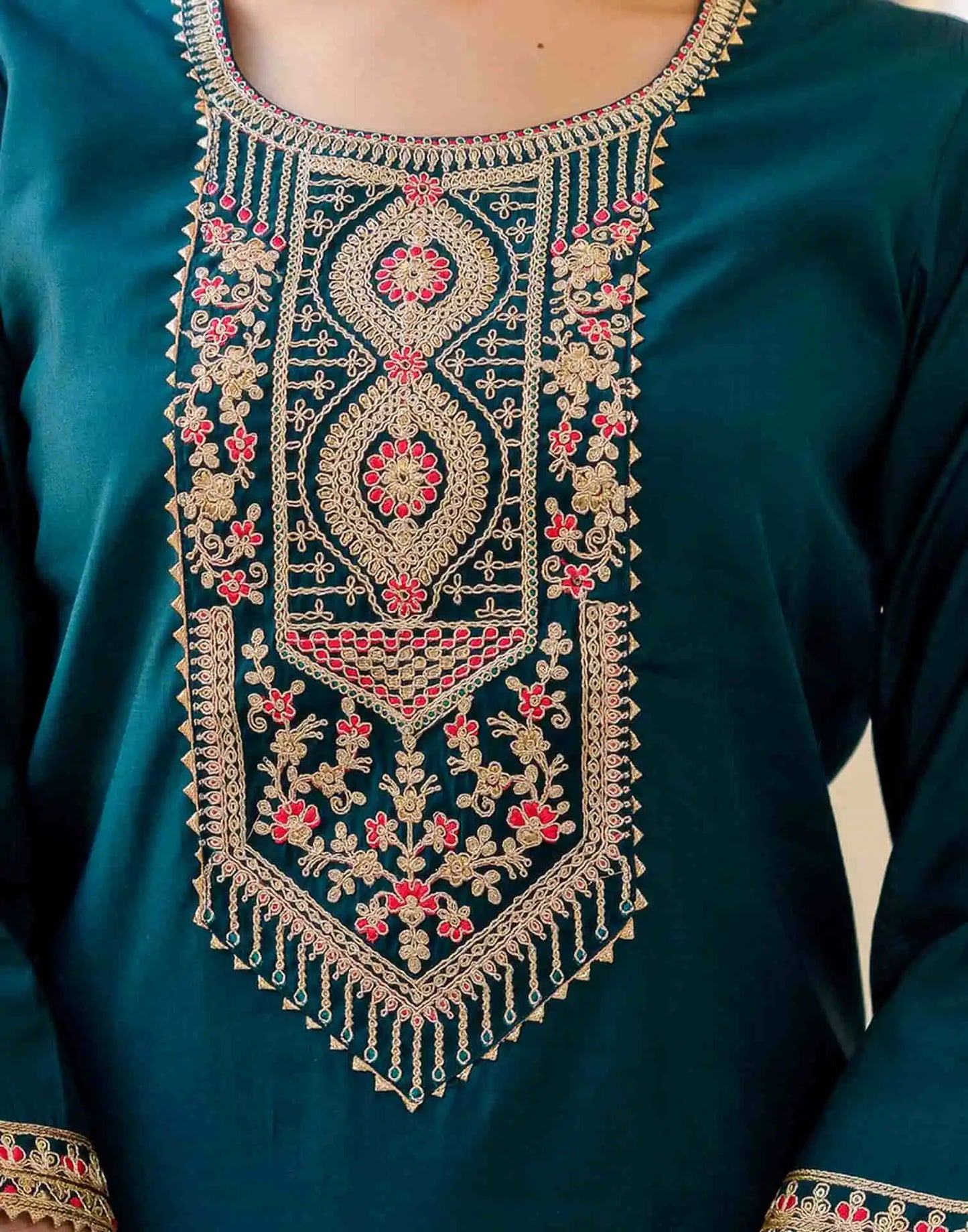 Skylee Green Silk Embroidered Straight Kurta with Pant & Dupatta