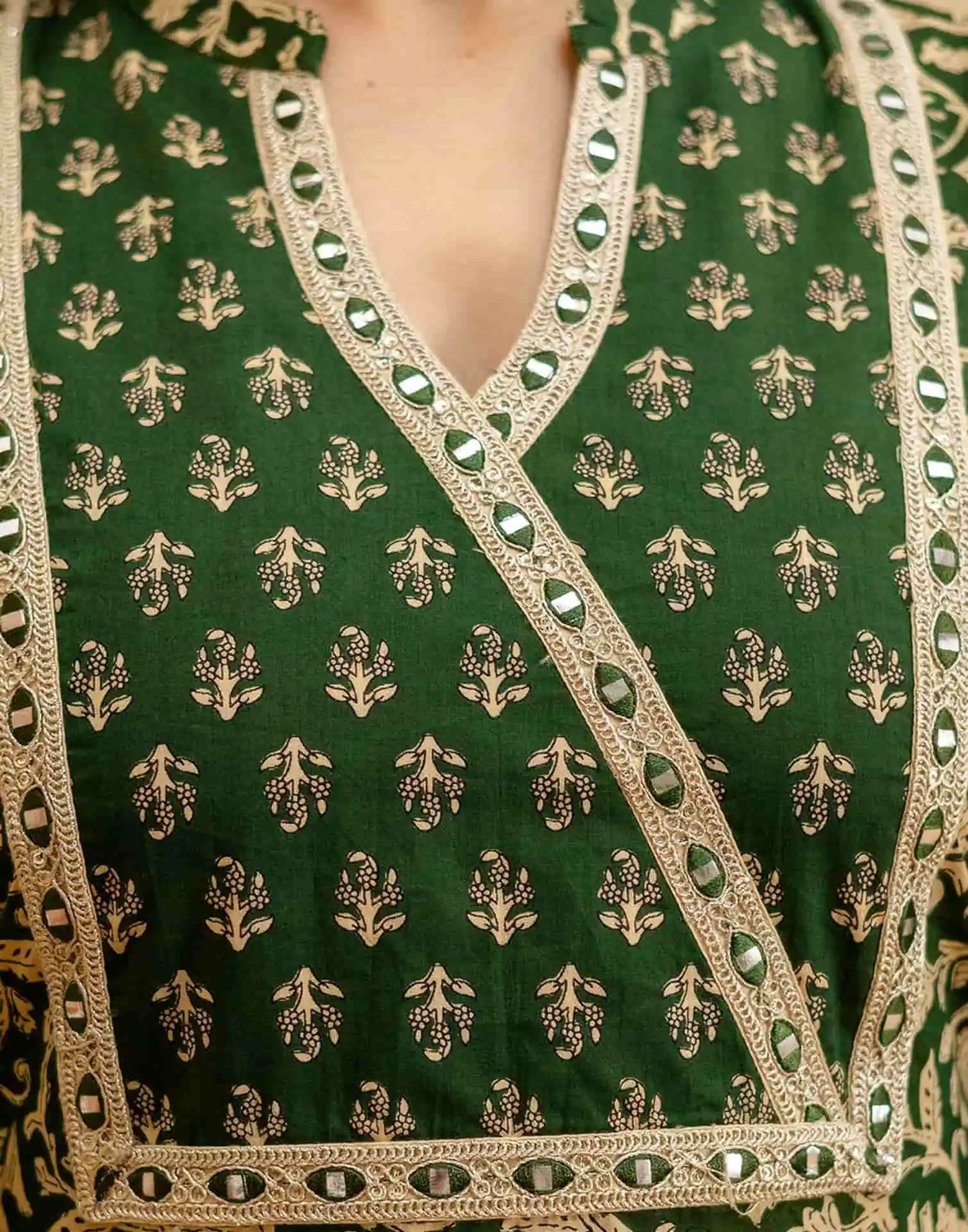 Skylee Green Cotton Printed Straight Kurta Set for Women