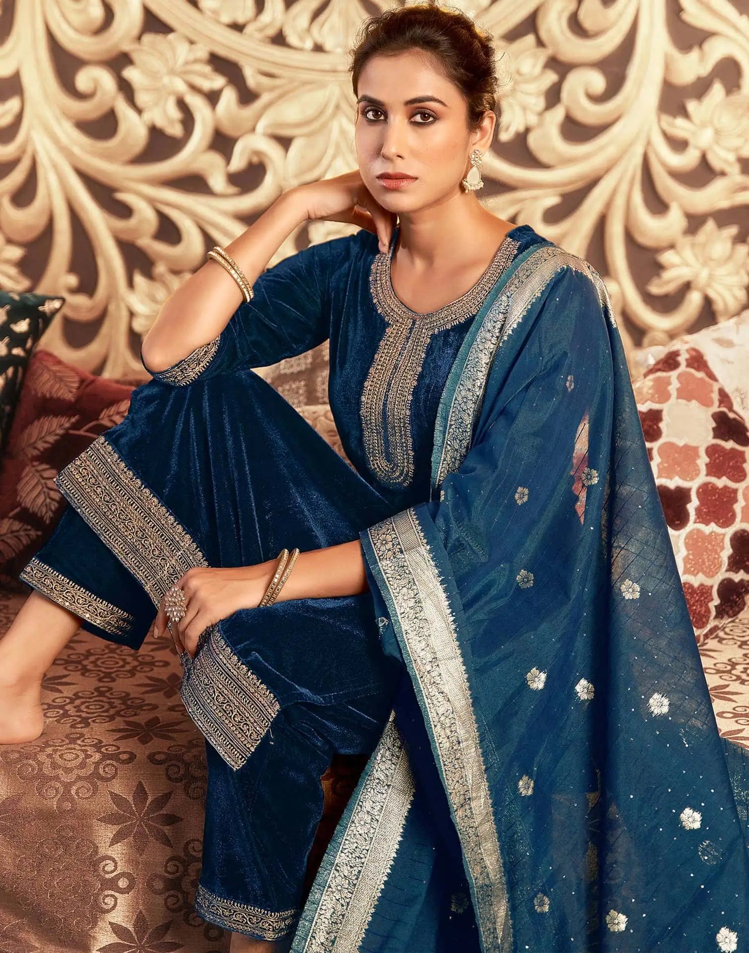 Skylee Velvet Embroidered Straight 3 Piece Kurta Set For Woman