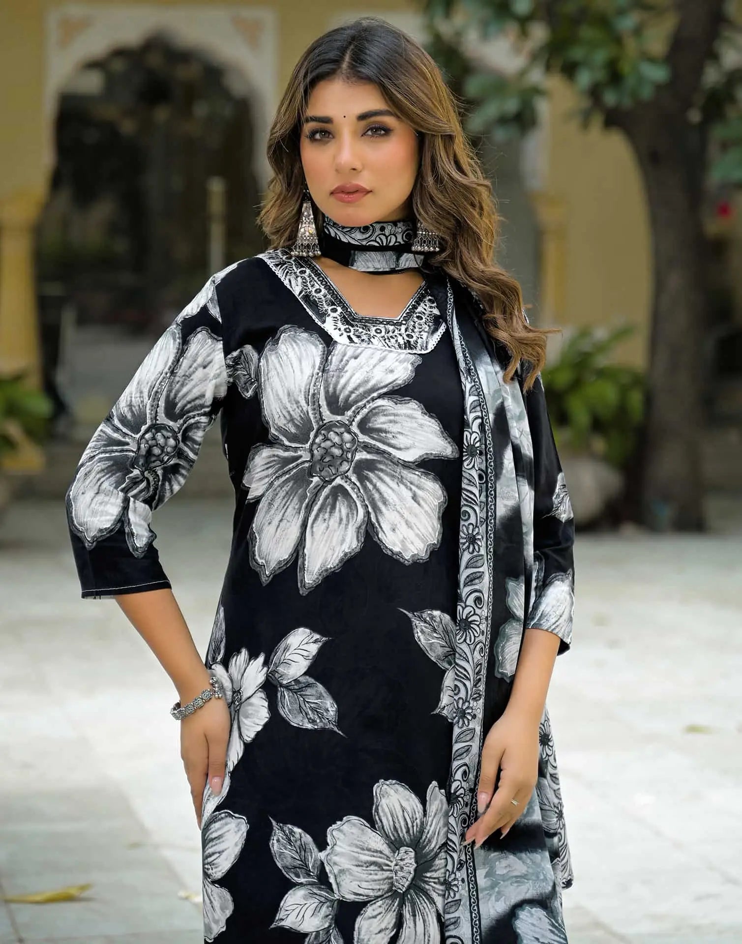 Skylee Rayon Printed Straight 3 Piece Kurta Set For Woman
