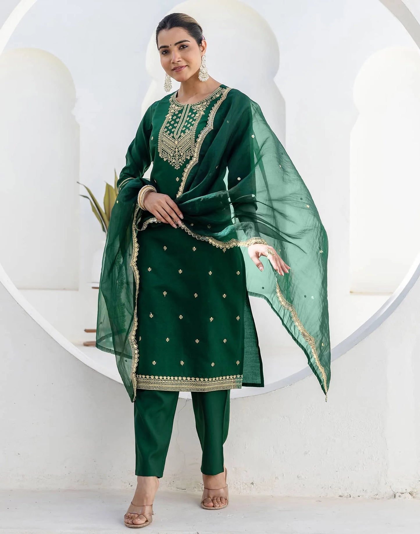 Affordable Dark Green Silk Embroidered Kurta Set with duppatta 