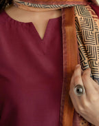 Skylee Viscose Rayon Plain Straight 3 Piece Kurta Set For Woman