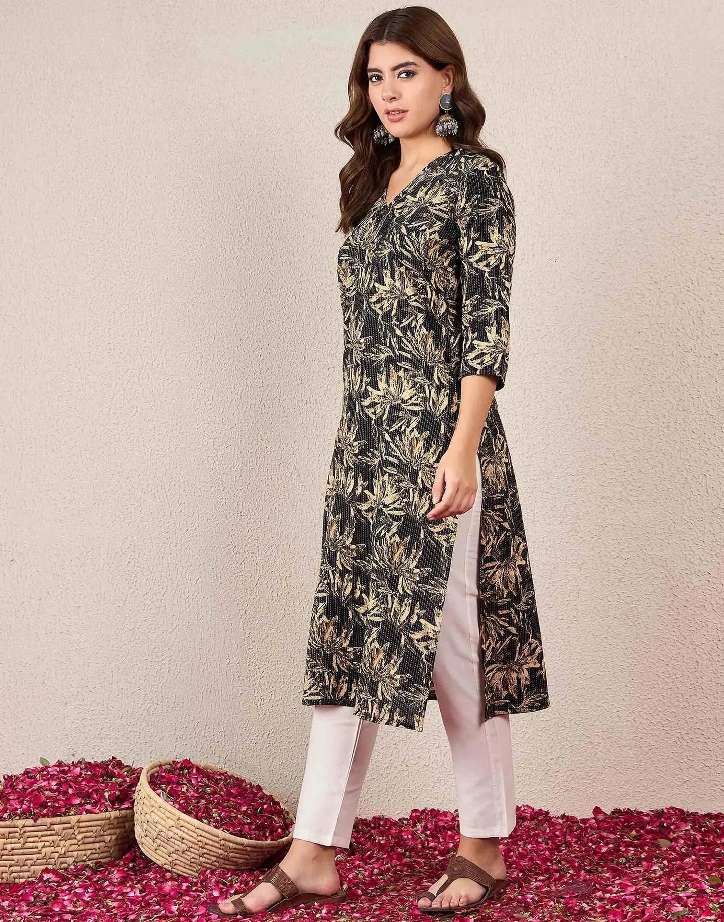 Cotton Embroidered Straight V-Neck Kurti