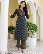 Skylee Viscose Rayon Printed Straight 3 Piece Kurta Set For Woman