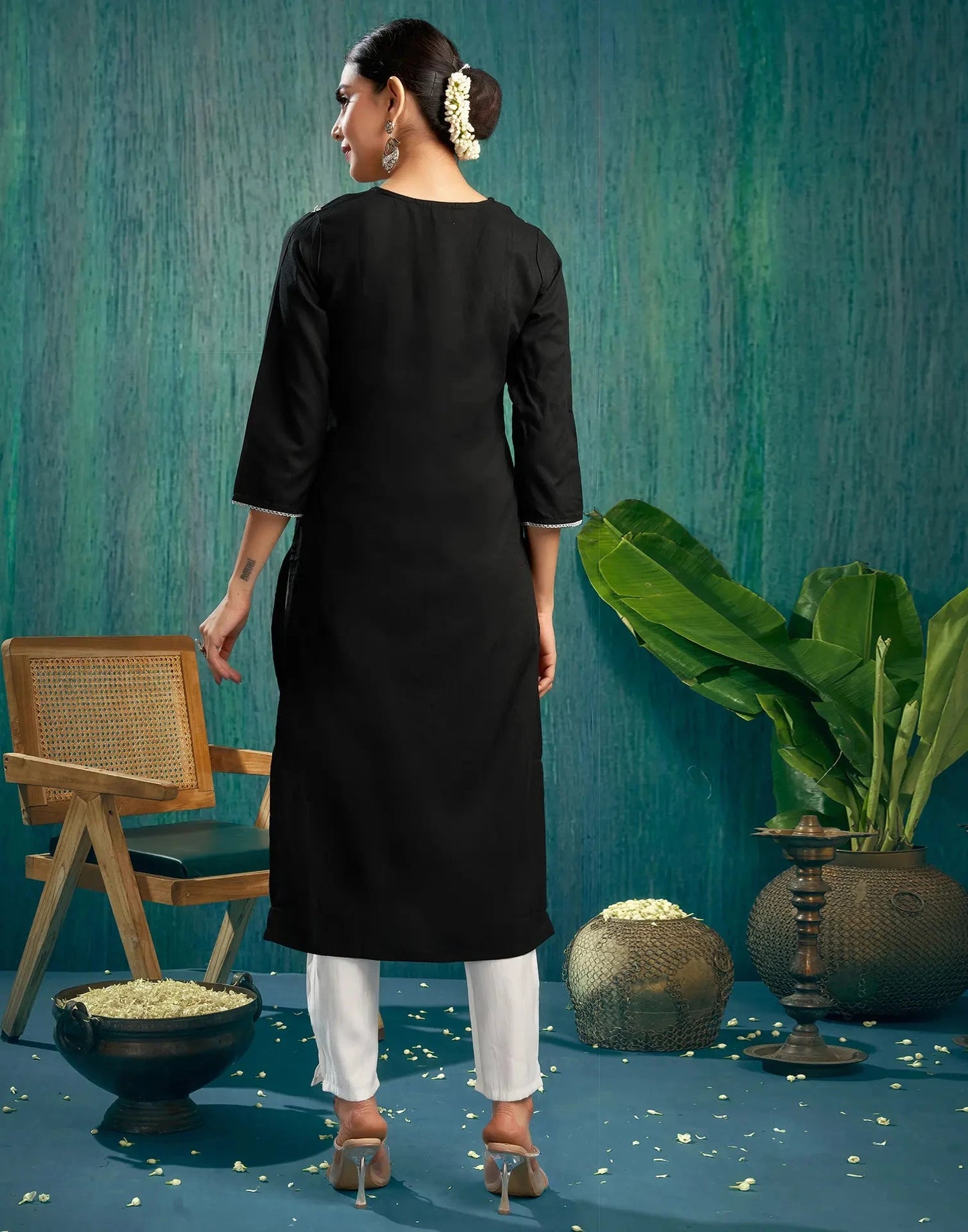 Cotton Blend Chikankari Straight Round Neck Kurtis