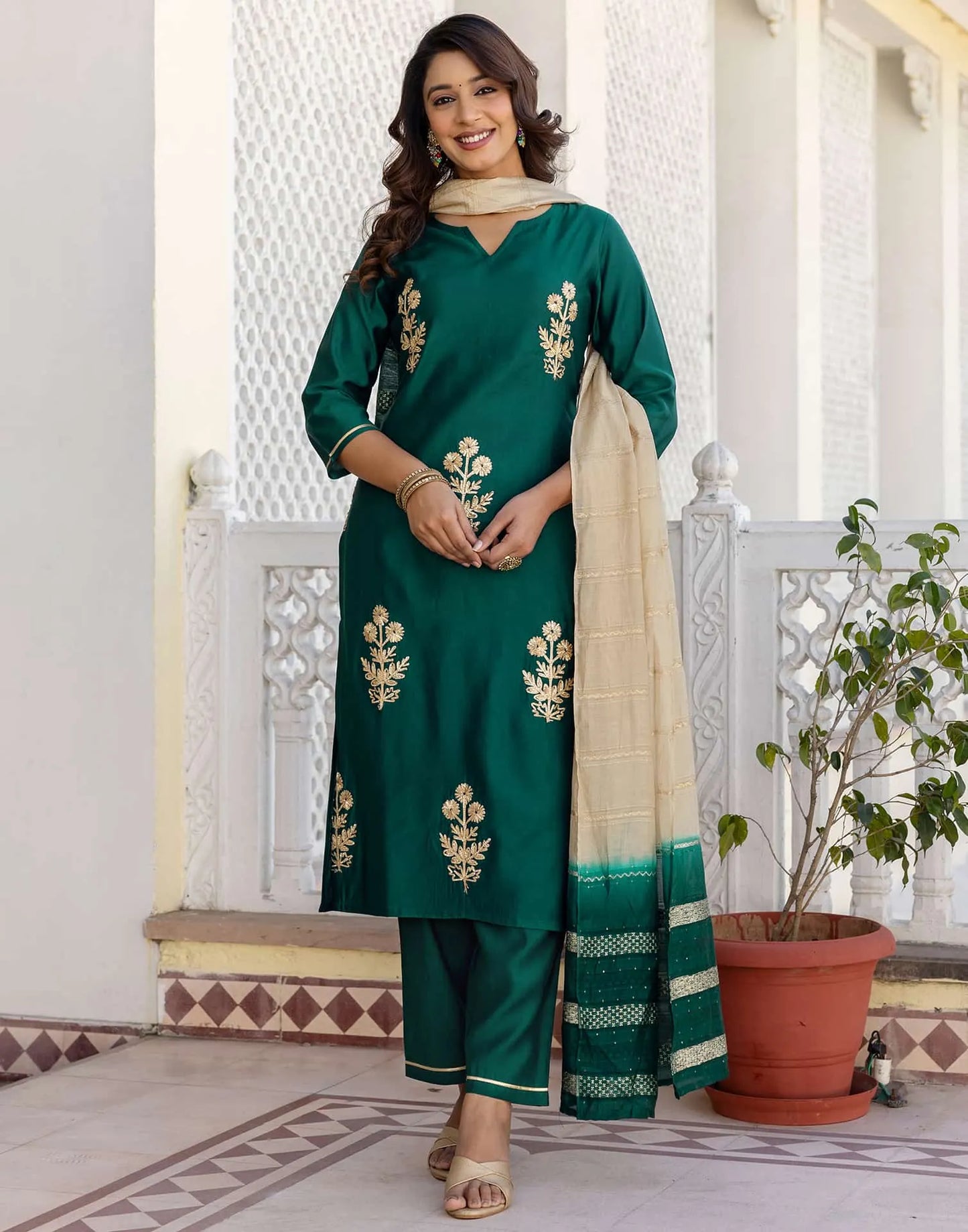 Green Cotton Printed Straight Kurta Set with Pant & Dupatta for Women