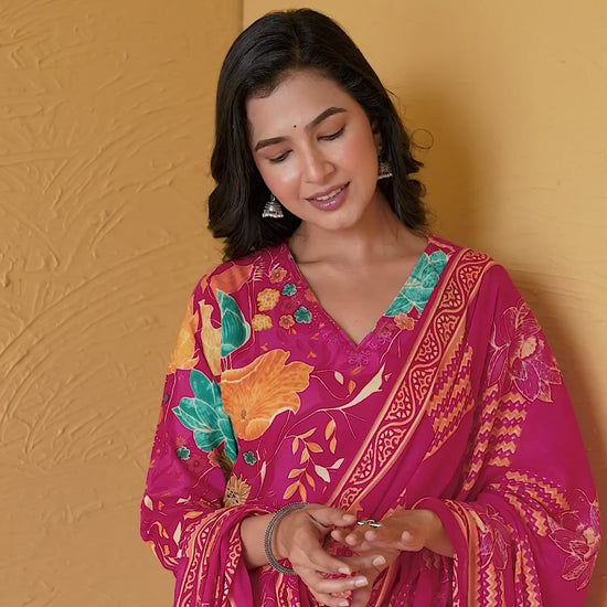 Pink Cotton Printed Straight Kurta Set with Pant & Dupatta Affordable Floral Casual Wear for Women under 799