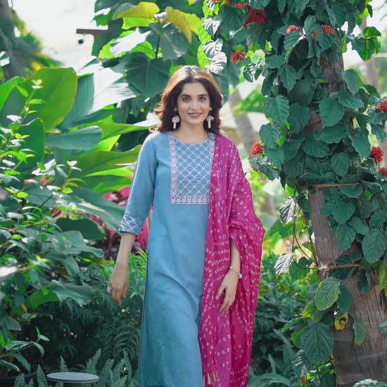 Stylish Straight Kurta with Pant & Dupatta – Women’s Ethnic Wear