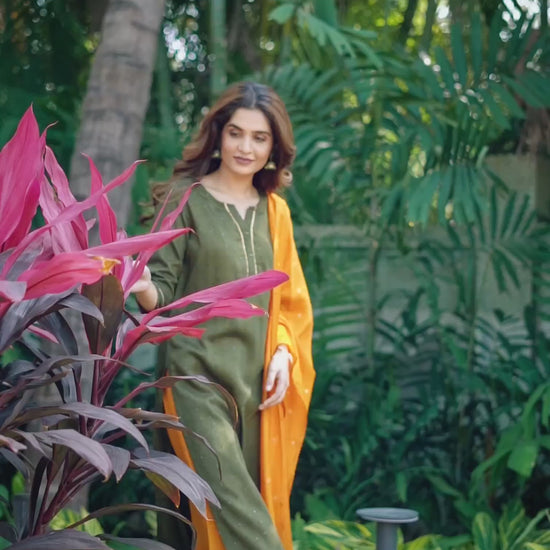 Green Cotton Solid Straight Kurta Set with Pant and Dupatta Festive Wear