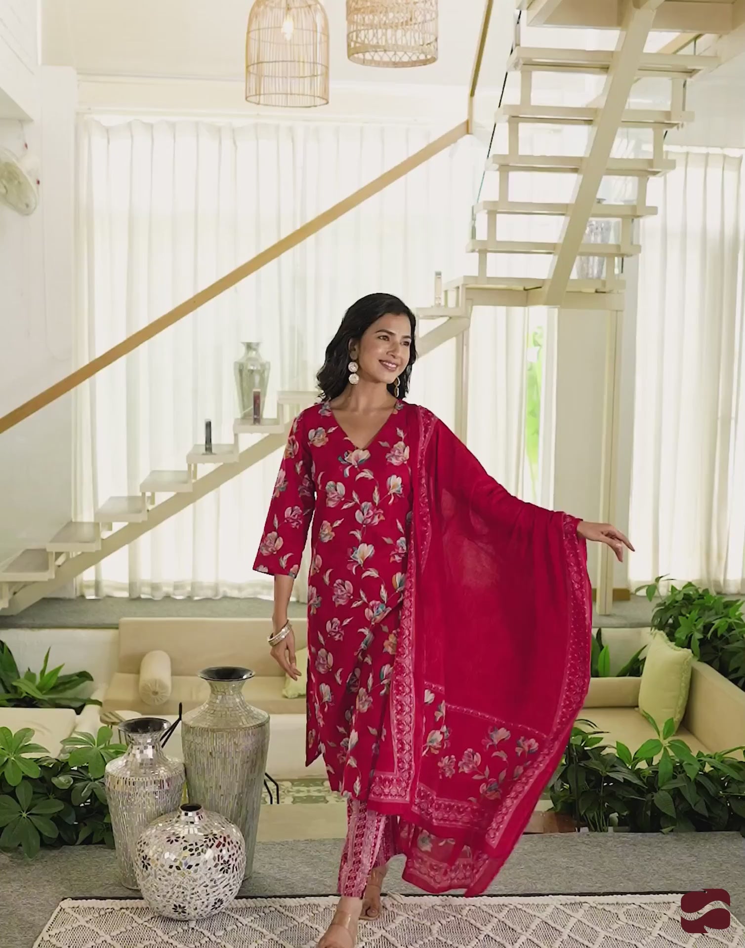 Red Cotton Printed Straight Kurta Set with Pant & Dupatta for Wome Casual & Daily Wear Floral Design Under 799